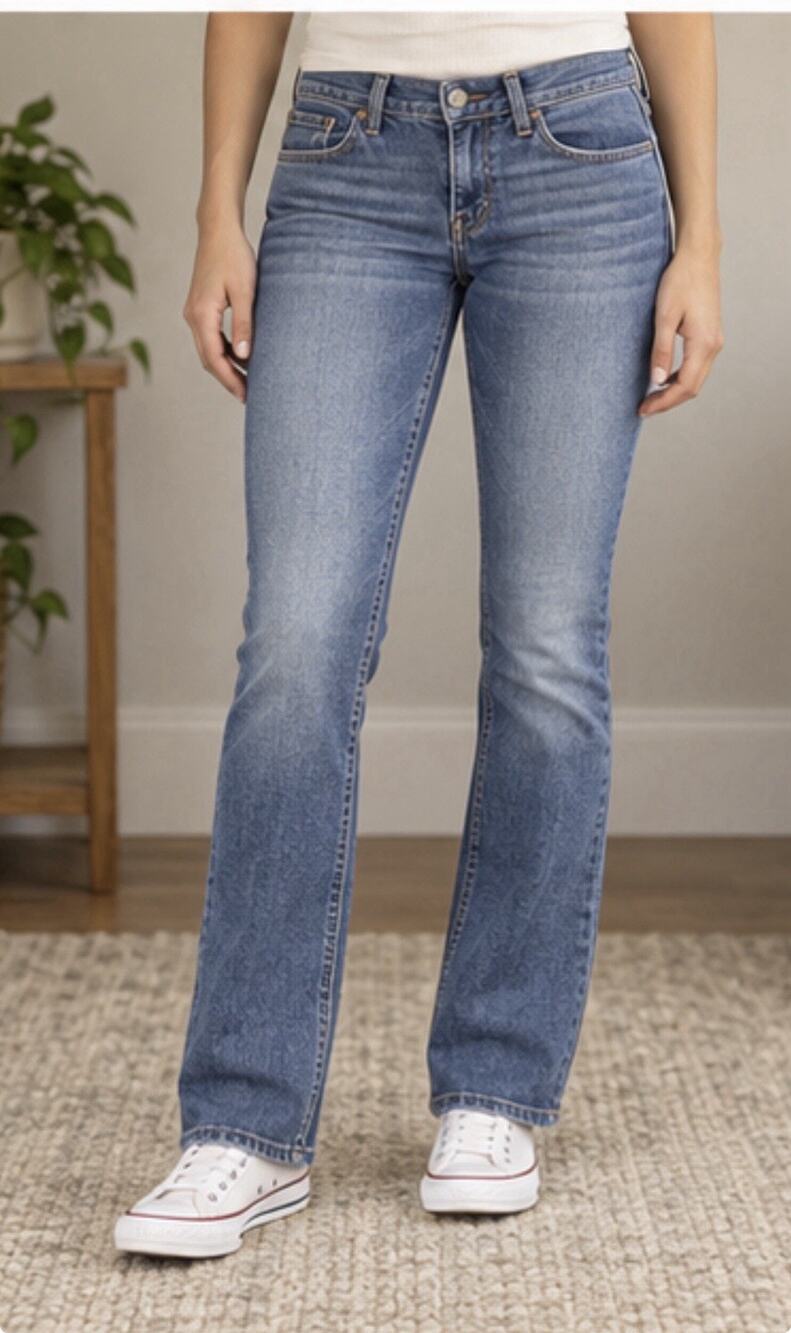 American Eagle Jeans Womens Blue Medium Wash Denim Faded Size 6